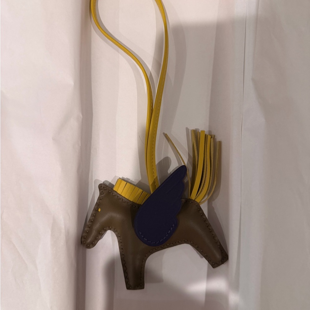 Hermes Pegasus Rodeo Bag Leather Charm Yellow Etoupe Purple